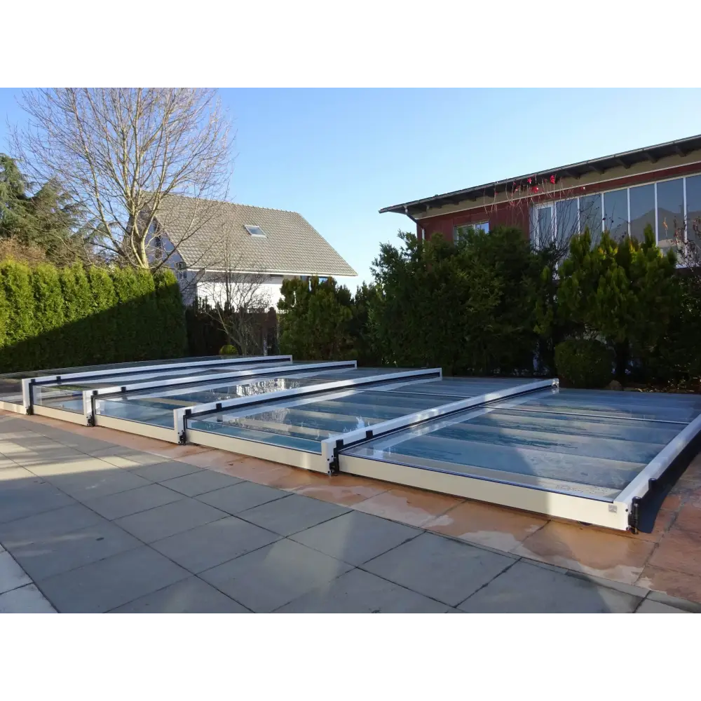 Pooltak Mästare PLUS 4×8 med silverram och klarplastpaneler