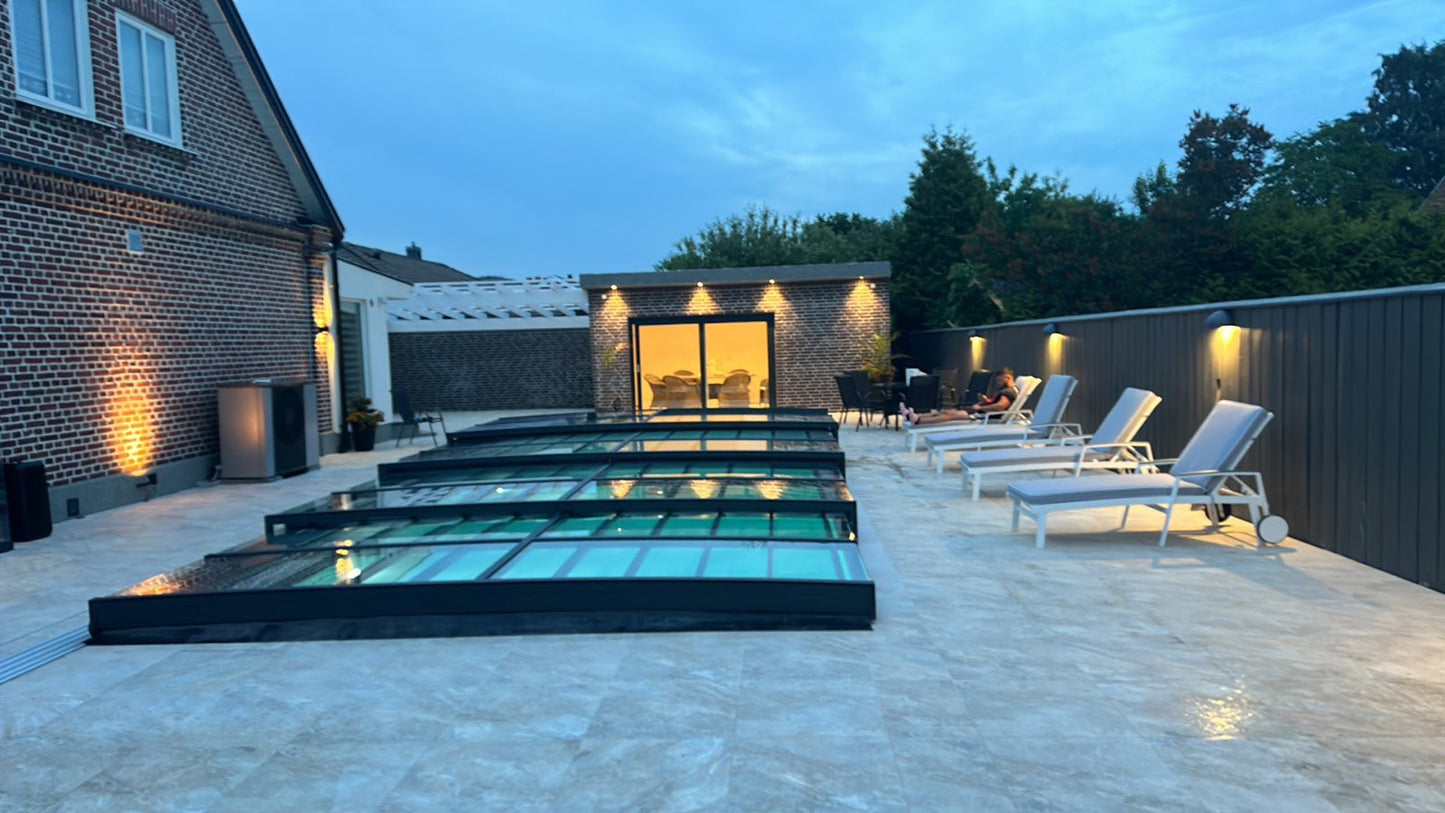 Pooltak ICON KIT S2 4×8 (klarglas, sidodörr, enkelskena, antracit)