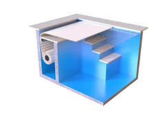 Blå inomhuspool med vitkaklade trappor, extern motor, Aquatop nedsänkt 60x14mm