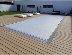 Silver Aquatop nersänkt pool 4m bredd med ribbad metalltäck