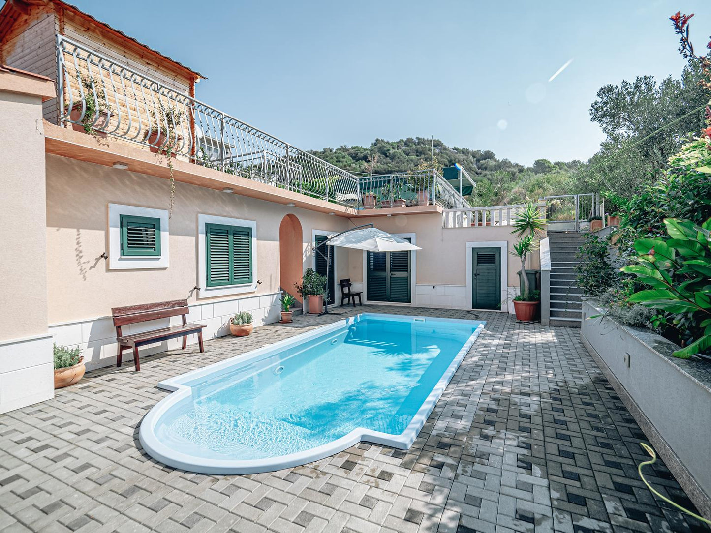 Glasfiberpool Aves 800 8,00m x 3,20m x 1,55m