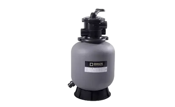 Grå cylindrisk Brilix P350 sandfilter med svart topp och bas