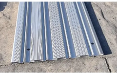 Silvrig metallisk pooldeckramp med extra skenor och pooltak kit icon