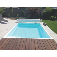 Glasfiberpool Victoria 4,70m x 2,70m med pooltak och klar blåvatten