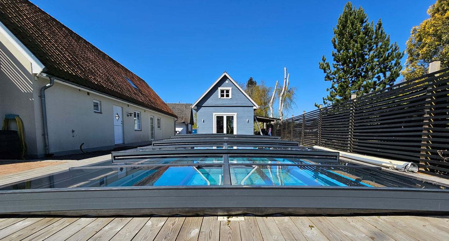 Pooltak ICON KIT S2 4×8 (klarglas, sidodörr, enkelskena, antracit)