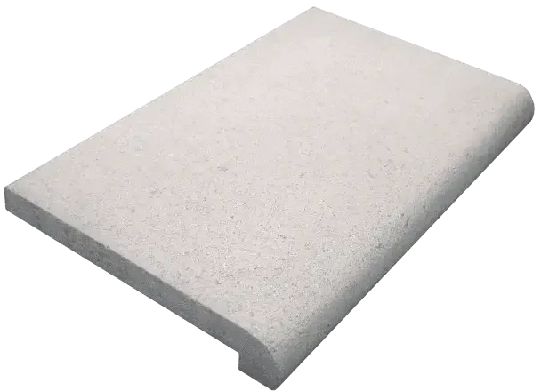 Vit rustica nevada paket med turkost vatten och ljusgrå stenplattor
