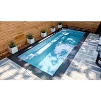 Leisurepools Espirit rektangulär pool med slimmad form för trängre utrymmen