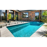 Leisurepools Espirit rektangulär pool med slimmad form för trängre utrymmen