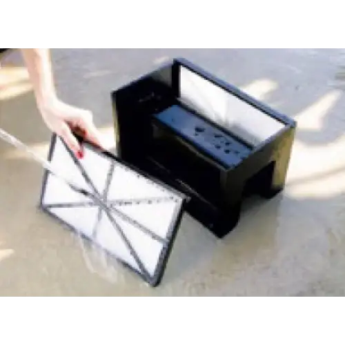 Svart rektangulär filterbohus med vita meshfilter för Poolrobot Hayward TigerShark XL QC vägg och botten