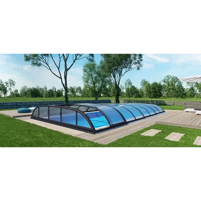 Blå böjd glas Pooltak Dallas 3×6 med svart ram från Klar Kanalplast