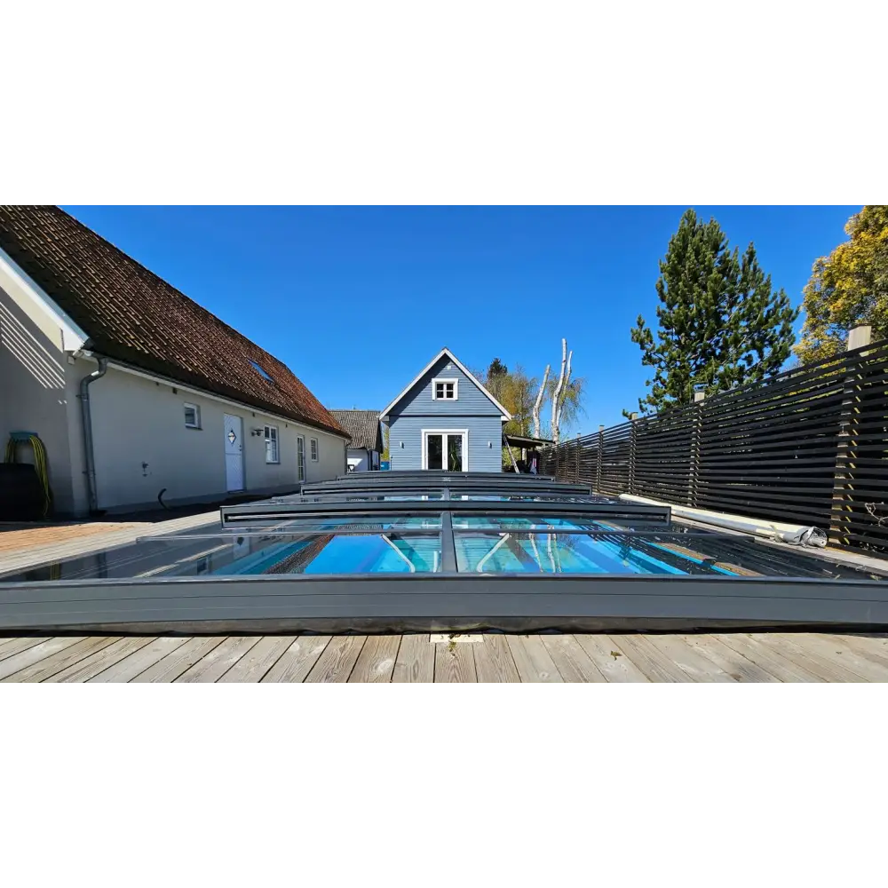 Pooltak Icon Kit S3 4×9 med klarglas, sidodörr och antracitram