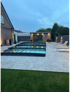 Modern glashägnad pool med pooltak icon kit i svart ram