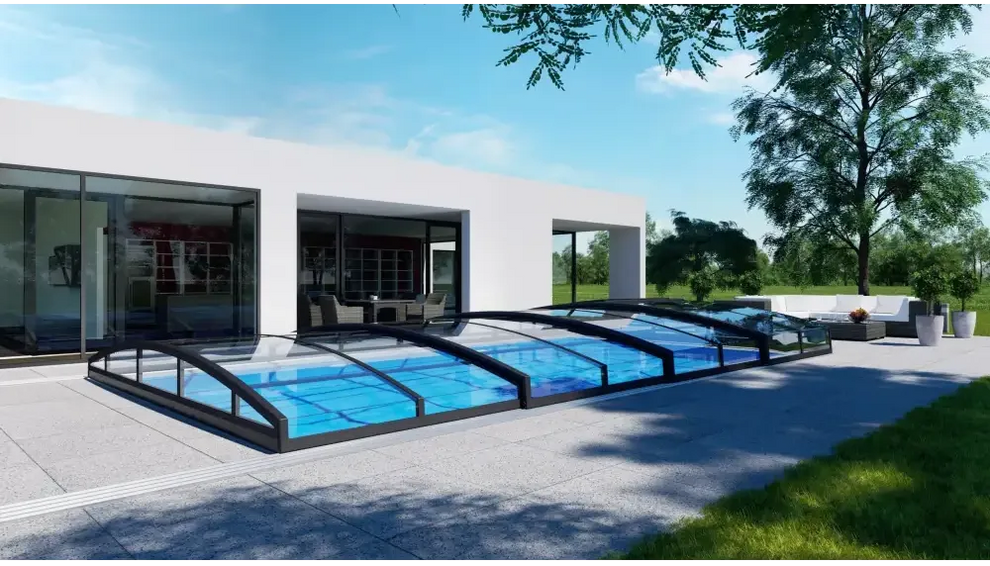 Pooltak Infinity med extra starka profiler, svart ram och blå vatten