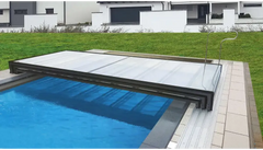 Modern pooltak Mästare Plus med svart ram och vit panel för 3x6