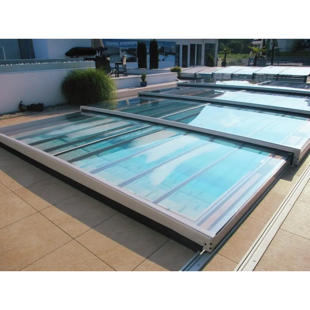 Pooltak Mästare PLUS 4×8 med klar glas och vit ram, endast skenor