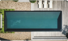 Rektangulär ovanmark PP pool med 20mm skimmer, infinitydesign och teal vatten