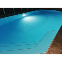 Moderna Pooltime Exklusiv 12mm PP pool med turkos yta och svarta linjer