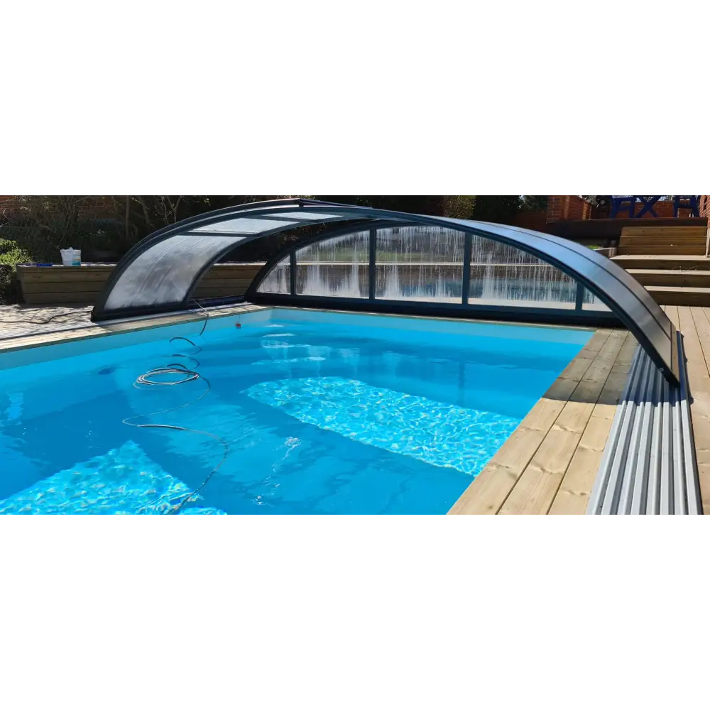 Blå rektangulär 12mm PP pool Exklusiv 3x6x1,5 m med kurvad täckning och träkanter