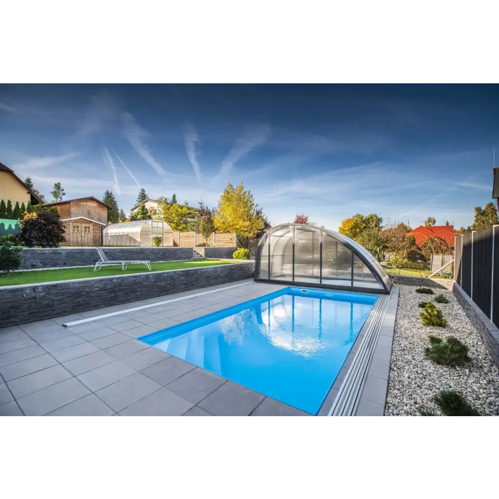 Thermopp Poolpaket Qbig 3x6 blå rektangulär pool med valv och grå stenplattor