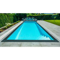 Rektangulär pool med turkost vatten och svart ram i ThermoPP Poolpaket QBig Overflow 3.5×7