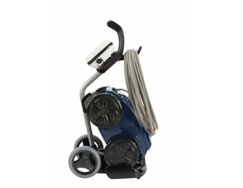 Zodiac Alpha poolrobot med konstant cyklonal aspiration, blå-svart med grå slang på vagn