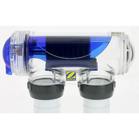 Zodiac EXO iQ låg salthalt saltklorinator med klar plastfilter, blå komponent och svarta lock