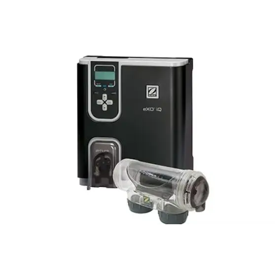 Zodiac EXO iQ saltklorinator med svart exoriq-vattenfiltrering och display