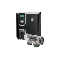 Zodiac EXO iQ saltklorinator med svart exoriq-vattenfiltrering och display